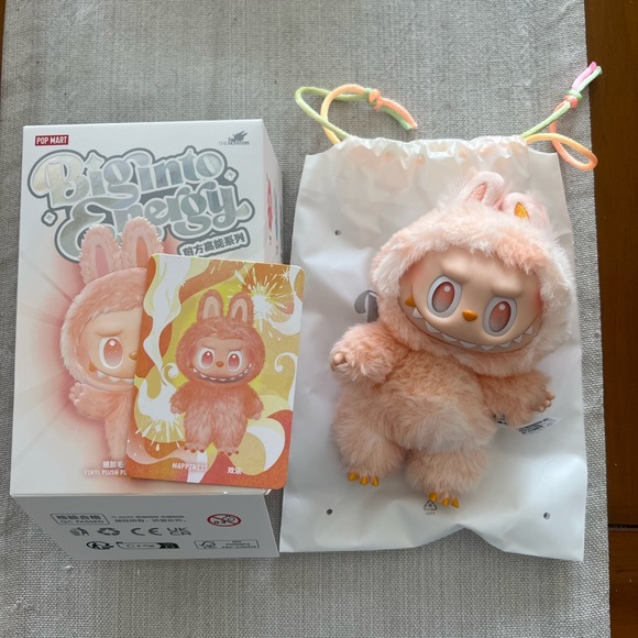 POP MART Accessories - THE MONSTERS Big into Energy Series Vinyl Plush Pendant Happiness